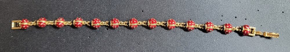Vintage Joan Rivers Red Enamel Gold Tone Ladybug Link Bracelet